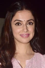 Divya Khossla as Sitara