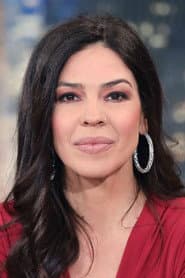 Natalia Dragoumi as Mary