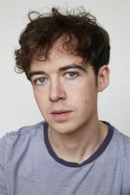 Alex Lawther dans le rôle de Christopher Robin Milne (Teen)