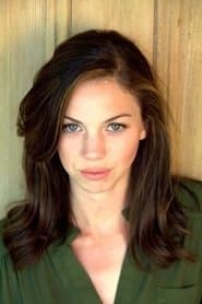 Stephanie Honoré في دور Mechanic's Girlfriend