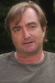 Gary Levert في دور Art teacher