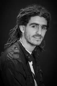Manuel Lozano as Moncho