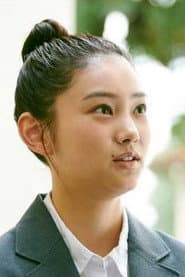 岡本莉音 dans le rôle de Itsumi