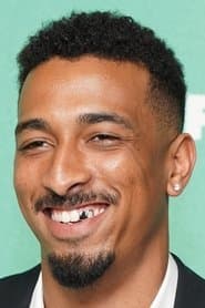 Travis "Taco" Bennett dans le rôle de Breez