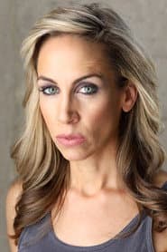 Lauren Burns dans le rôle de Mitch's Secretary