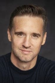 Shane Connellan dans le rôle de Man in Bar