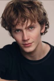 Tristan Riggs في دور Tony