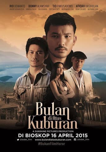 ملصق فيلم Bulan di Atas Kuburan (2015)