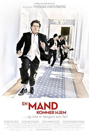 Affiche du film En mand kommer hjem (2007)